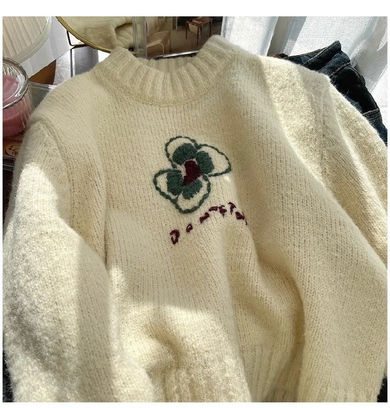 French chic embroidered round neck sweater for women knitted top       S4795