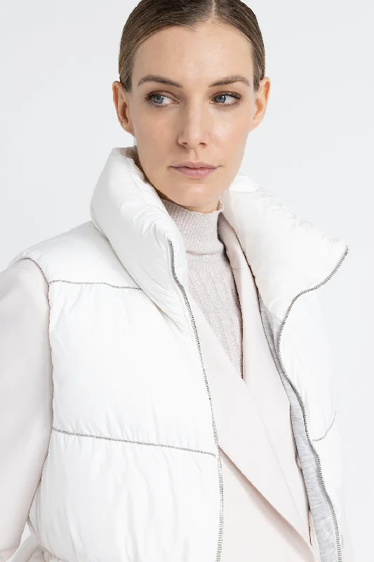 Sleeveless drip-proof short down jacket