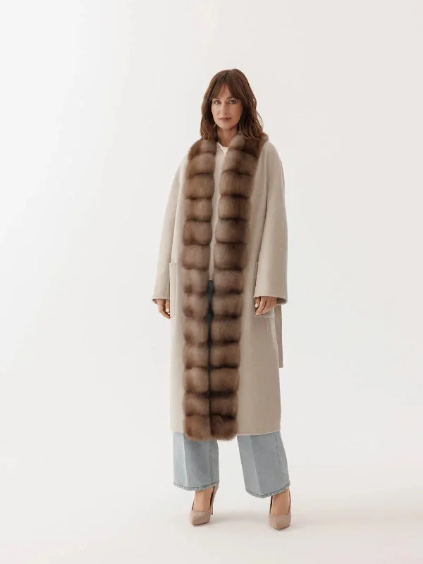 Cashmere coat with side marten fur trim