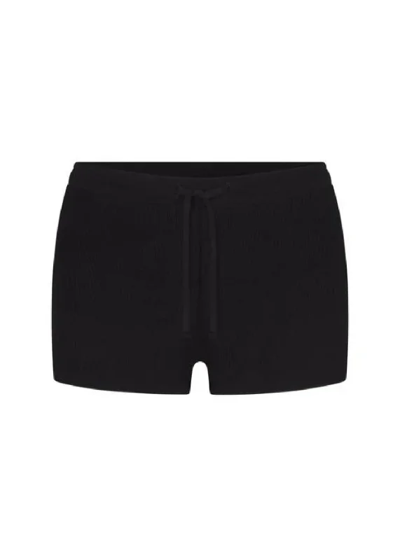 Éterne Drawstring Short in Black