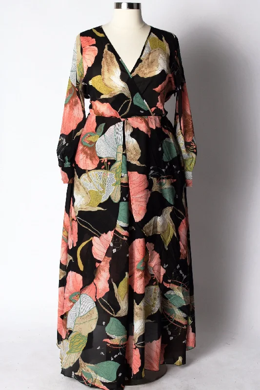 Iris Oasis Maxi Dress - Black/Pink