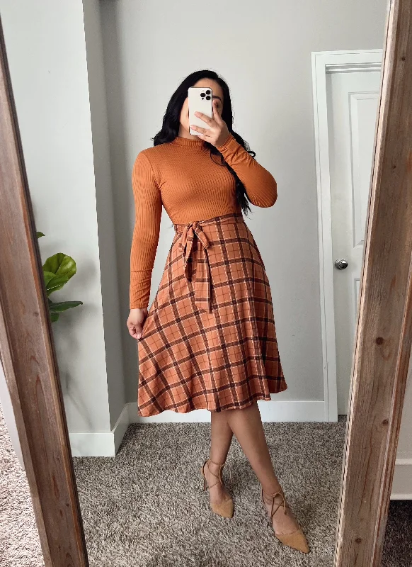 The Dahlia Dress - Rust