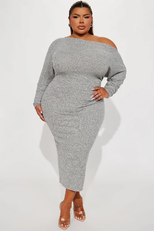 Keeping It Cozy Maxi Dress - Heather Grey